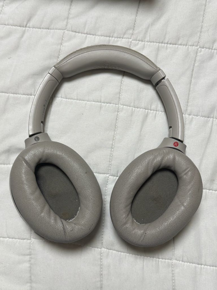 소니 WH1000XM4 실버--2