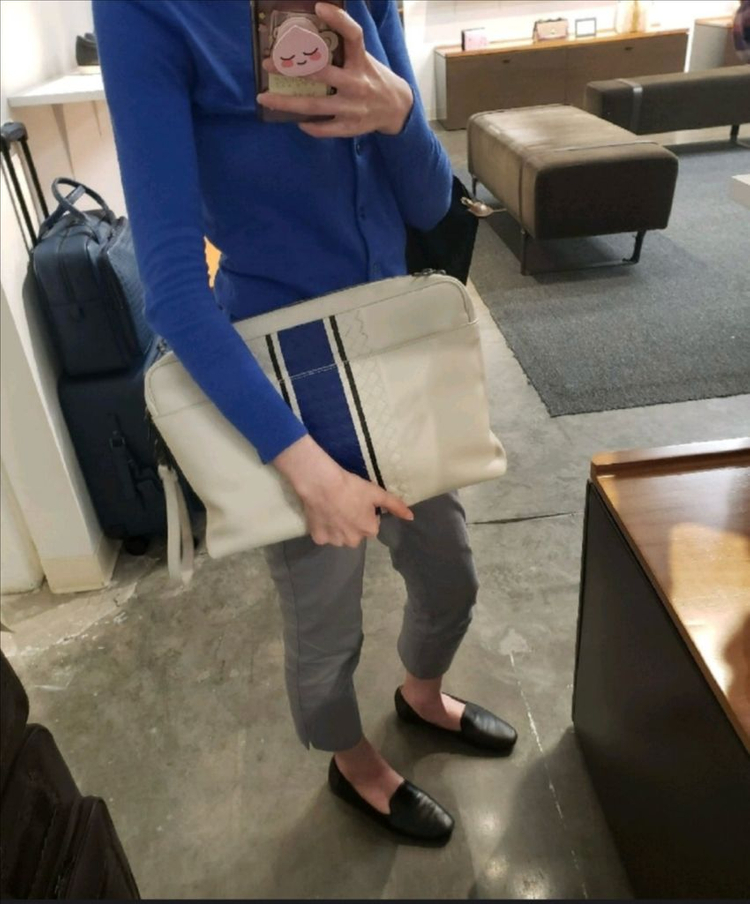 보테가베네타 인트레치아토 라지 클러치--2