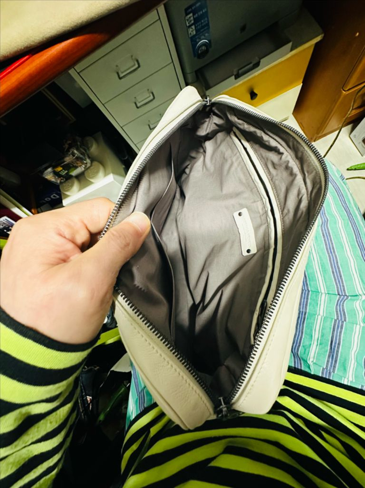 보테가베네타 인트레치아토 라지 클러치--9