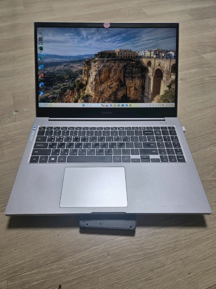 삼성노트북 NT550XCR (부품용)--0