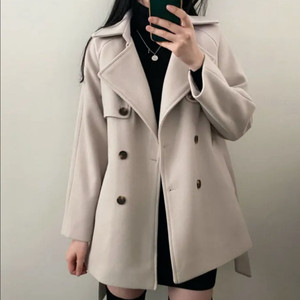 라이트그레이 퀼트안감 코트