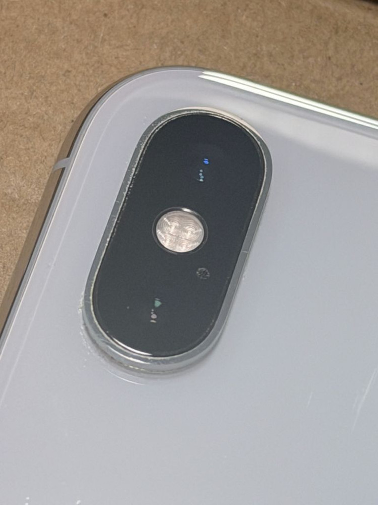 아이폰 XS 256GB 실버 / 배터리 100% / 상태 매우 양호--3