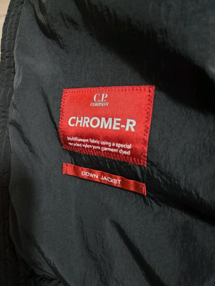 CP컴퍼니 Chrome-R 블랙 다운 패딩 이미지