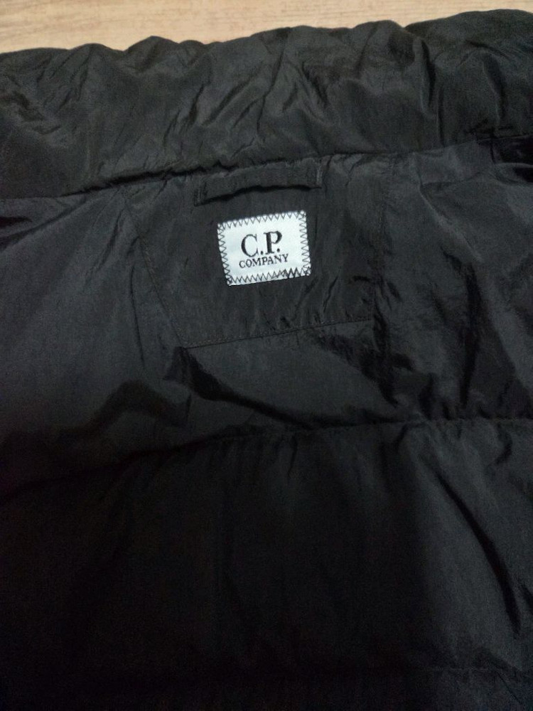 CP컴퍼니 Chrome-R 블랙 다운 패딩 이미지