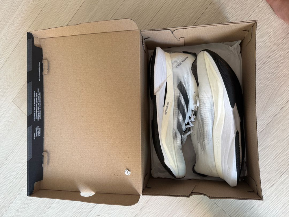 아디다스 보스턴12 런닝화 이미지