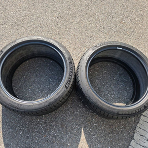 미쉐린 ps4 별마킹 255 40 19 타이어 팝니다