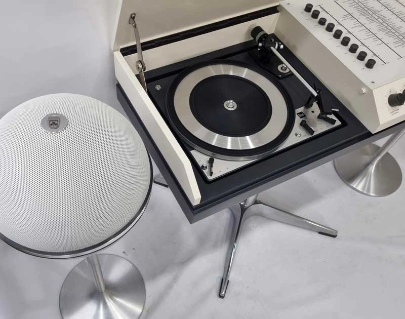 WEGA 3204 스테레오 리시버 AM/FM 올인원 전축 + Audiorama 4000 HiFi 이미지