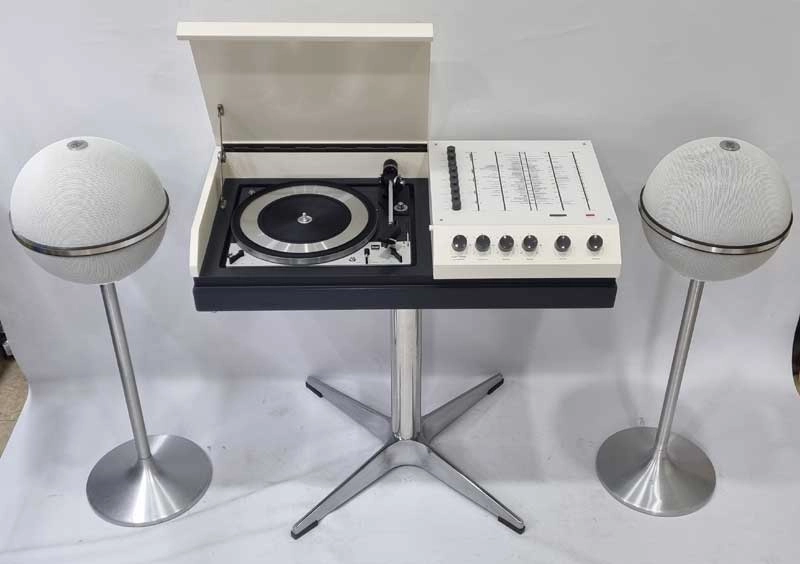 WEGA 3204 스테레오 리시버 AM/FM 올인원 전축 + Audiorama 4000 HiFi 이미지