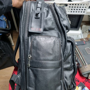 투미 티패스 가죽백팩