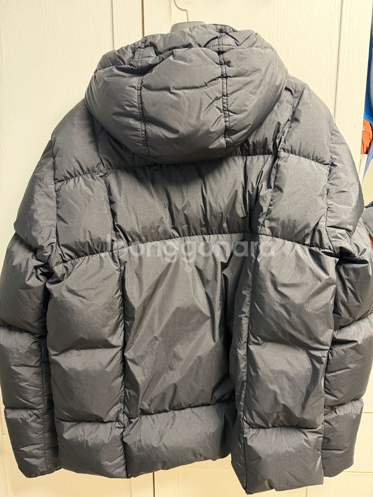 스톤아일랜드 크링클랩스 xl 패딩--1