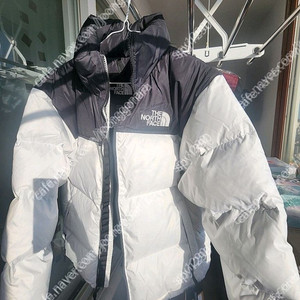 노스페이스 레트로 눕시 1996 판매합니다.