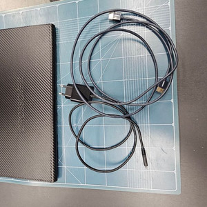 크로스오버 모니터 158TF3