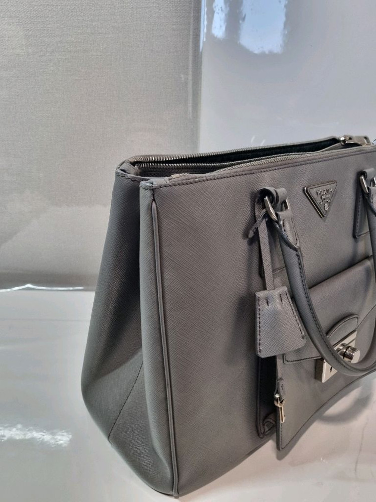 프라다 사피아노 숄더토트백--5