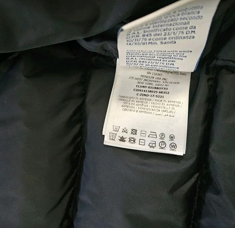 [급매]몽클레어 클루니 2사이즈 블랙 천연라쿤퍼 이미지