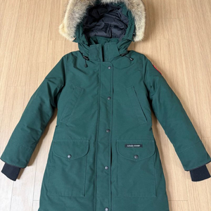 캐나다구스 트릴리움 SPRUCE GREEN 퓨전 M사이즈 판매합니다.