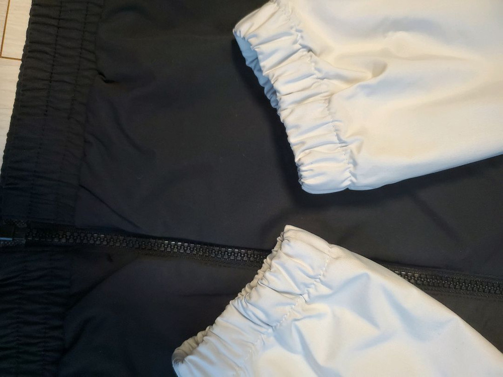 새상품급)뉴발란스 컬러블록 웜업 우븐 바람막이 자켓 사이즈95(m)스포츠웨어/아우터/점퍼(자켓)/남성용/부가기능:--3