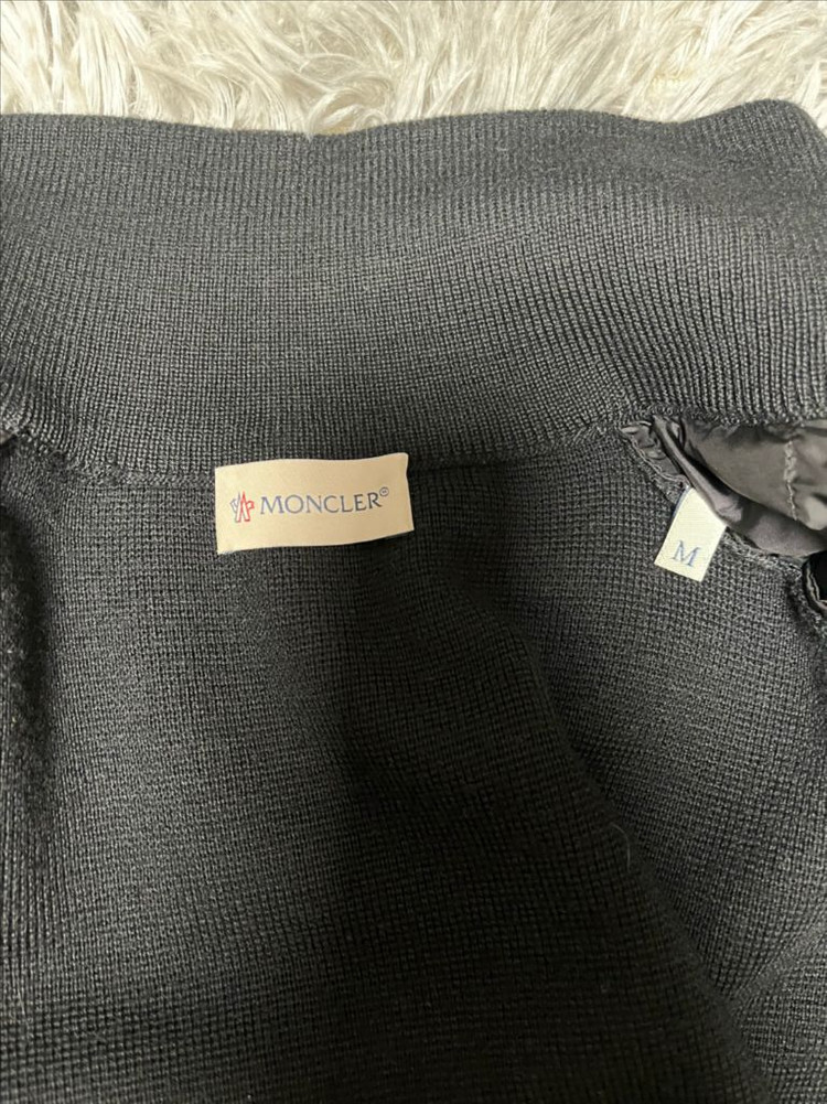 몽클레어 김현우 니트패딩--1