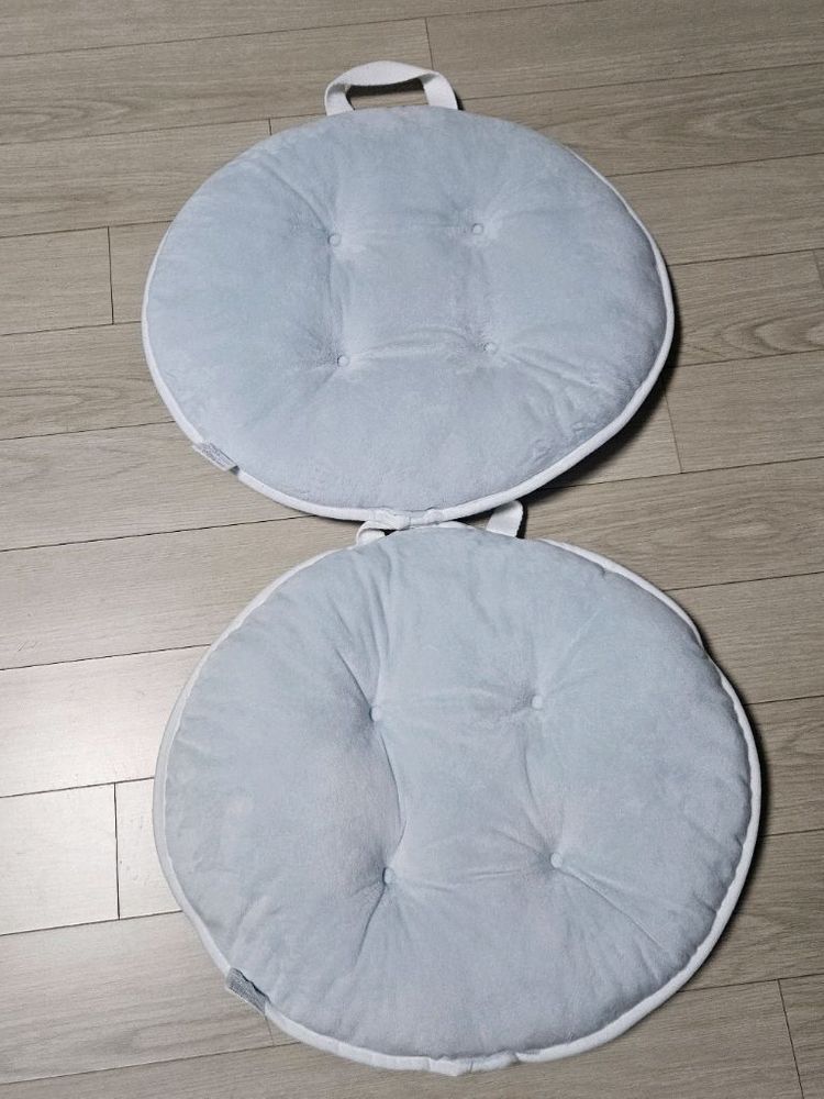 임영웅 2023 광주콘서트 방석 쿠션 2개 일괄--1