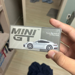 미니지티 카레라4S실버 좌핸들 개봉품