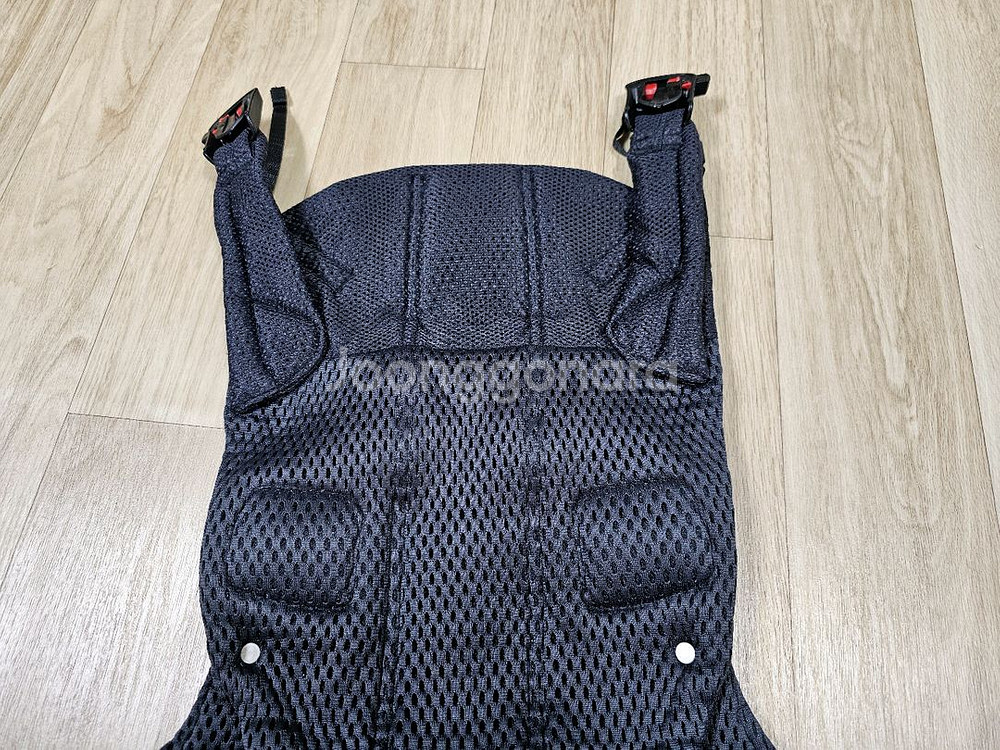 베이비뵨 캐리어원 레오파드차콜--1