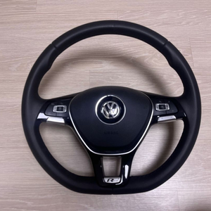 폭스바겐 R라인 정품 스타일링 휠 이미지