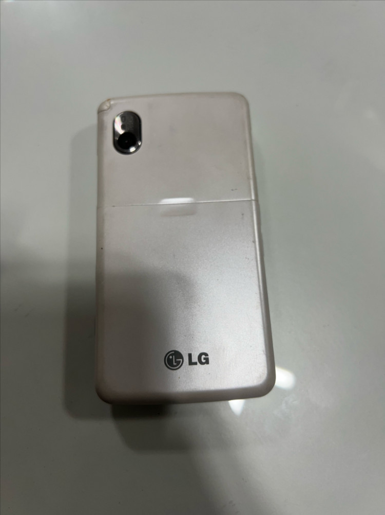 CYON Show Anycall 터치폰 화이트 핸드폰 휴대폰 공기계 이미지