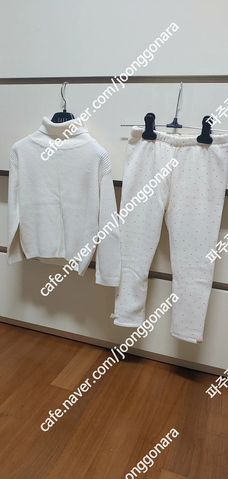 빈폴키즈 여아 밍크뮤 2벌 110 빈폴가디건 1개 그외 다수 사진에 보이는 제품 전부드립니다2만9천원착불--8