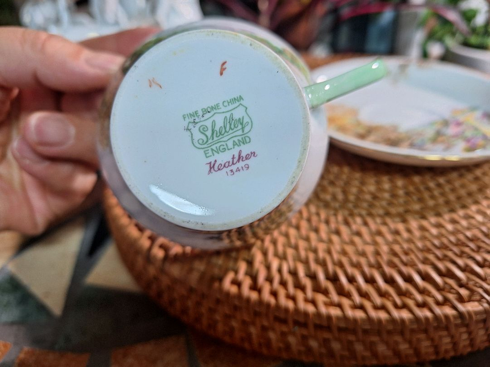 영국 명품 도자기 **쉘리(Shelley)**의 헤더(Heather)찻잔세트 이미지