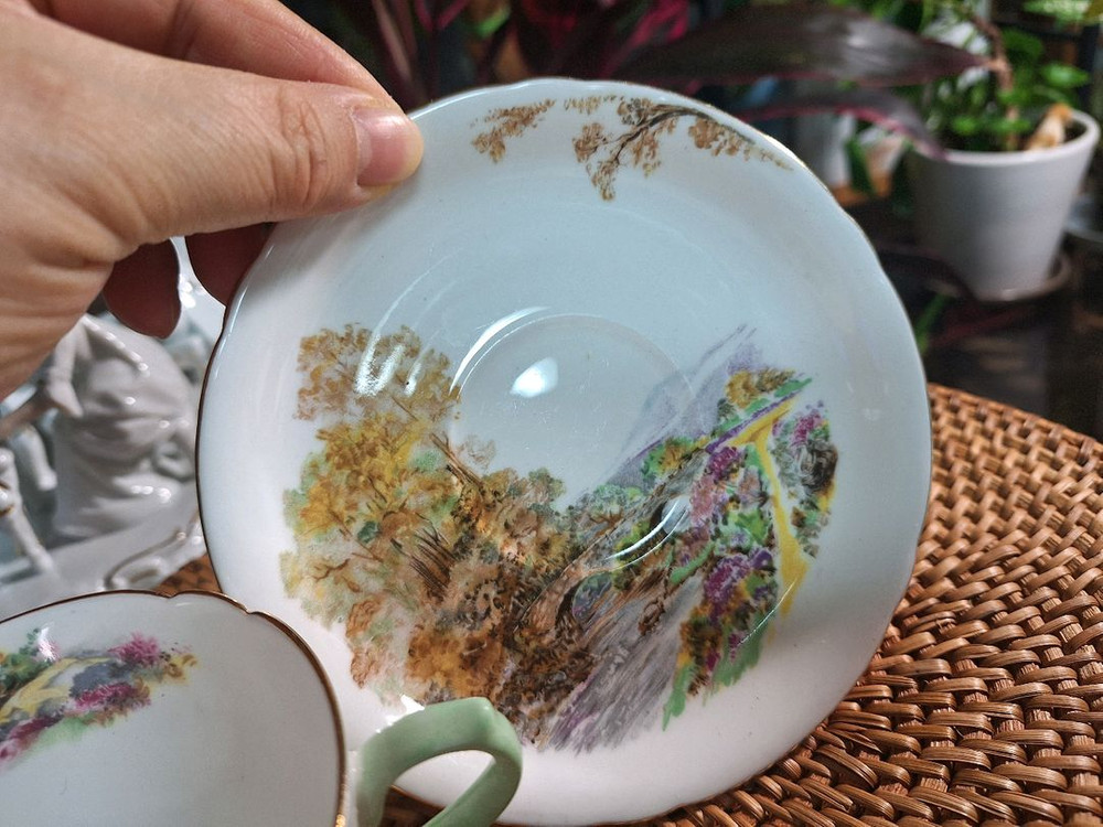 영국 명품 도자기 **쉘리(Shelley)**의 헤더(Heather)찻잔세트 이미지