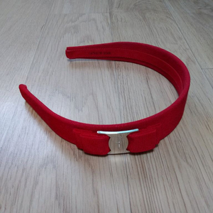 정품)페라가모 바라 리본 헤이밴드.머리띠(3cm)