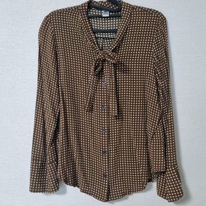 리본 블라우스 55.66