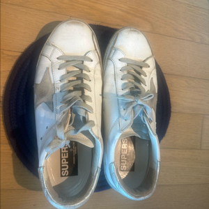 골든구스 슈퍼스타 스니커즈 41(265)