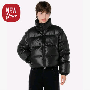 캘빈클라인 여성 글로시 크롭 푸퍼 XS