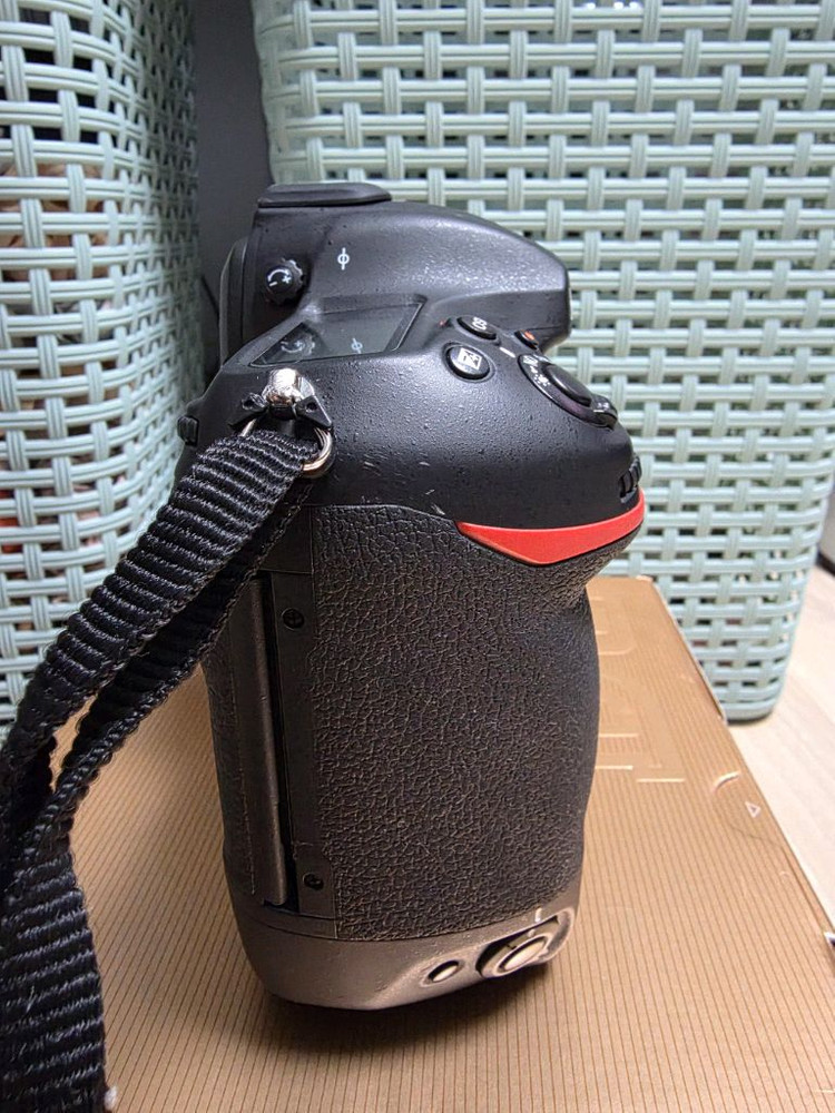 풀프레임 DSLR 카메라 이미지