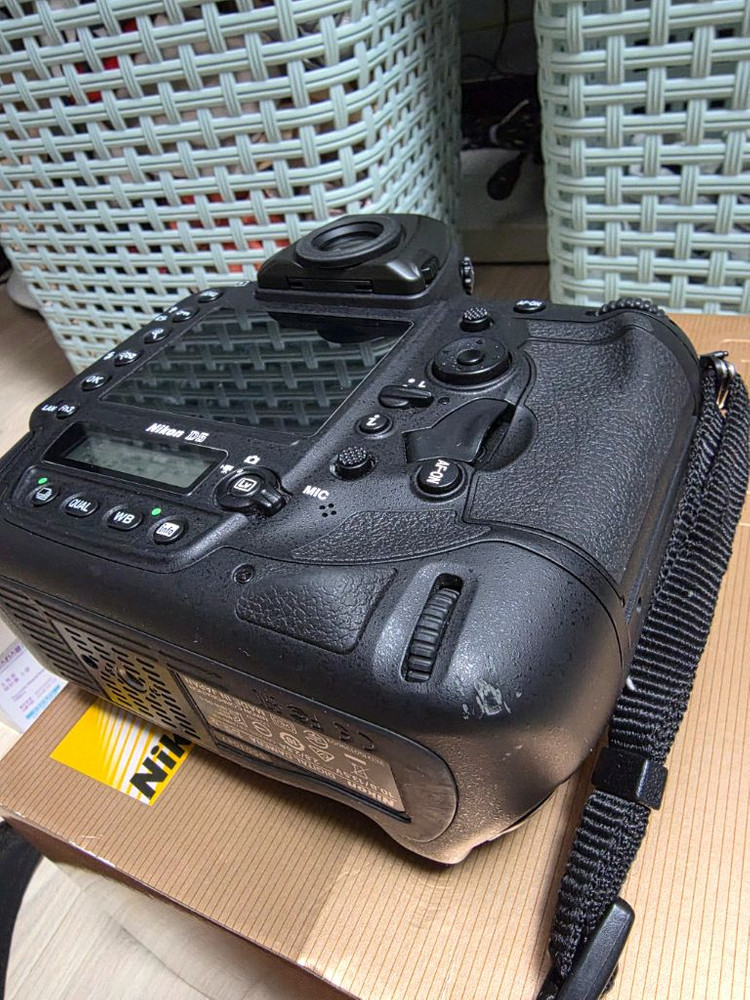 풀프레임 DSLR 카메라 이미지