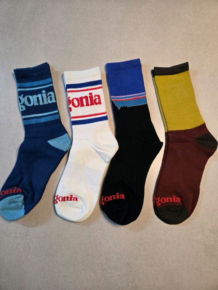 파타고니아 양말 4켤레 1세트 새상품--2