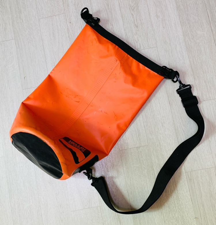 [BARREL] 배럴 드라이 백 10리터 3회 사용--1