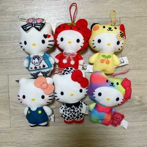 헬로키티 50주년 해피밀 일본 한정 키티 굿즈 인형 키링 산리오 맥도날드 앨리스 딸기 꿀벌 이미지