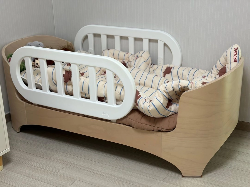 리엔더 원목 아기침대 상태좋습니다 이미지
