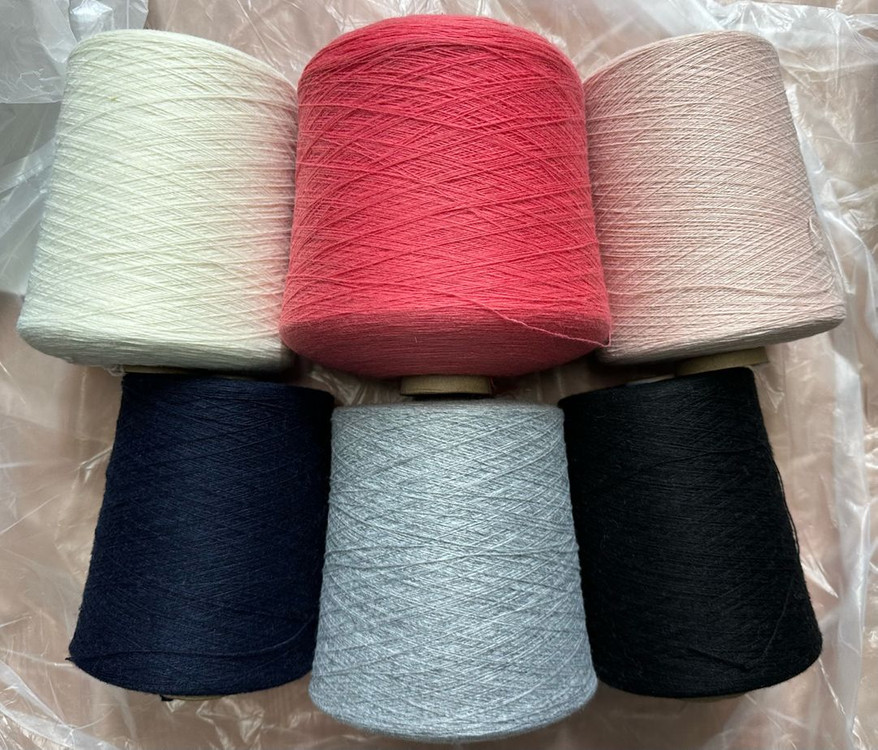 [램스울1~4합] 약500그람 1콘 7000원 털실 콘사 뜨개질 대바늘 코바늘 이미지