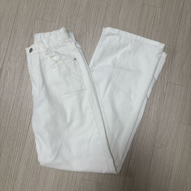 유니콩 초경량 썸머 화이트 와이드 팬츠--5