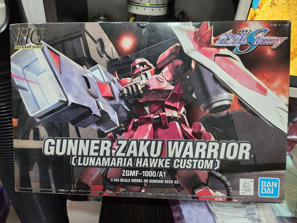 hg 건담 루나마리아 호크 전용기 겔구그.자쿠건너 이미지