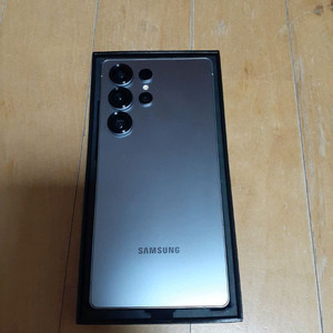 갤럭시S25울트라 1Tb 1테라(정상해지)