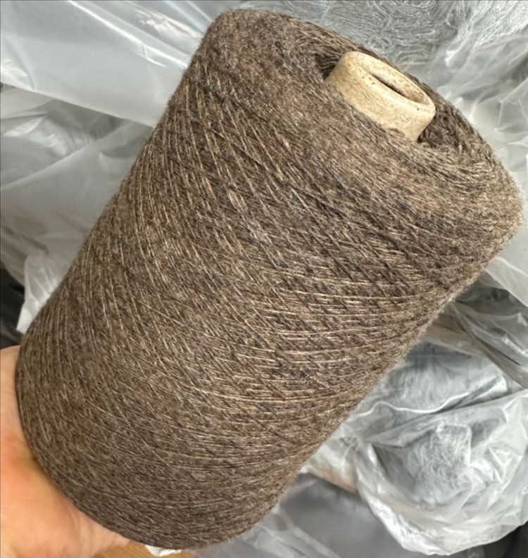 [제니스1~4합] 약500그람 1콘 6000원 털실 콘사 뜨개질 대바늘 코바늘 이미지