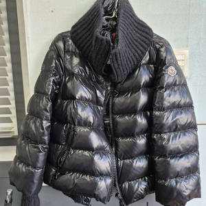 몽클레어 여성 패딩점퍼 2싸이즈