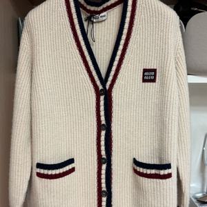 [새상품] 미우미우(Miu Miu) 25FW 캐시미어 스트라이프 가디건