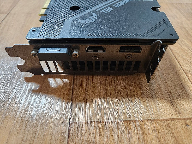 GTX1660 TUF ASUS 그래픽카드 이미지