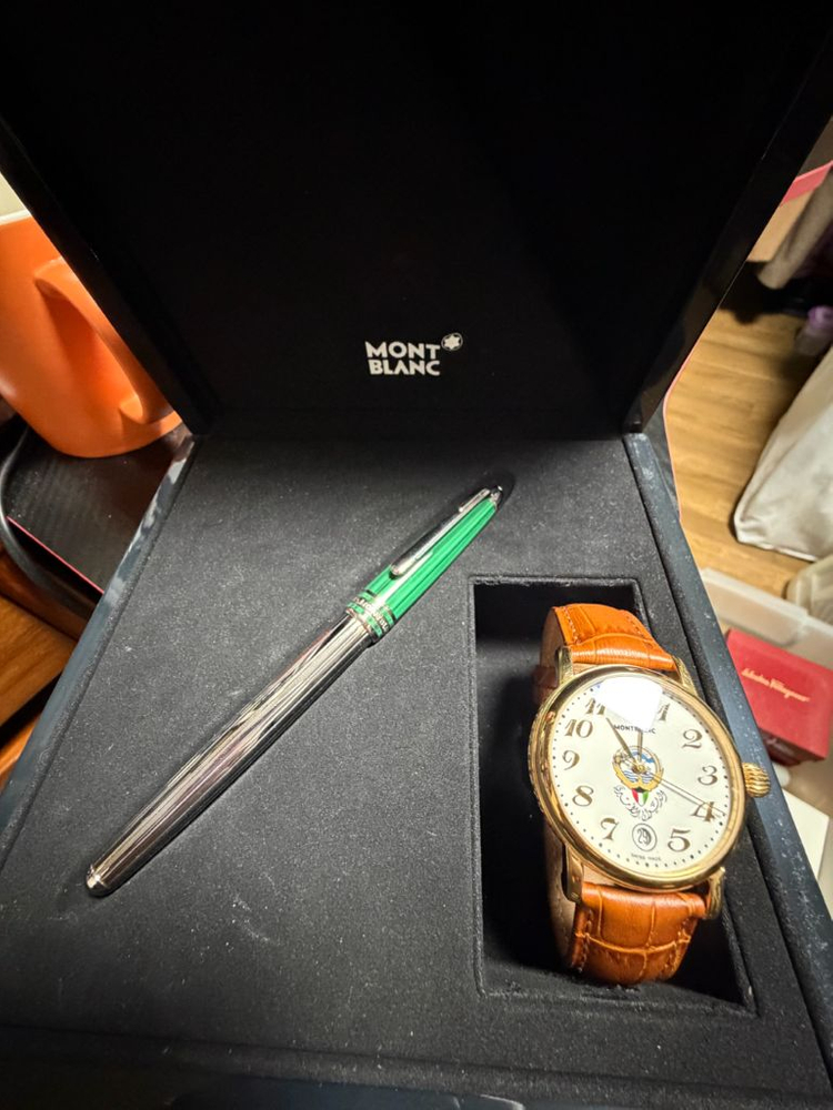 몽블랑 니콜라이 수성펜과 몽블랑 스타 시계 특별판(시계+박스만) 이미지