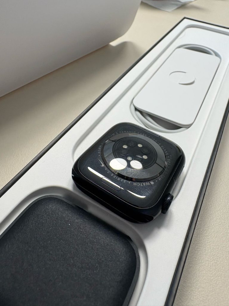 애플워치7 45 mm GPS 나이키--3