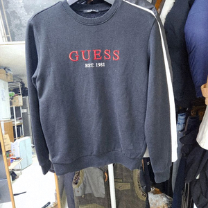 M 95 S급. 게스 블랙 겨울 기모 맨투맨사진보다 진한 블랙